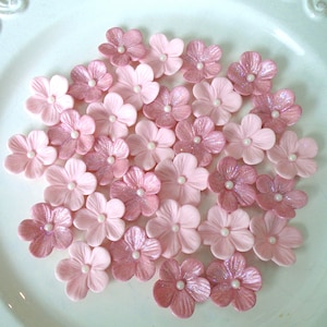 PINK 2-TONE PEARL Cotton Candy Gum Paste Blossoms. 30 Pink Cake Topper Cupcake Decorations   Pink Pearl Cotton Candy Sugar Paste Blossoms