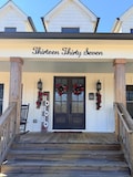 Large Colonial Cursive House Numbers