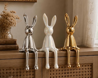 Estatueta de Coelho Sentado | Coelho Dourado, Prateado e com Pérolas para Decoração de Prateleira | Coelho de Cerâmica
