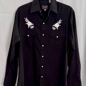 Vintage Plains Black Cowboy Pearl Snap with Rose Embroidery Button Up Shirt