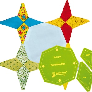 Può includere: Un set di modelli di quilting in plastica verde per realizzare un blocco di quilting Periwinkle Star. I modelli includono un ottagono, un aquilone e due triangoli. I modelli sono etichettati con il nome della forma e il nome del marchio "Matilda's own Patchwork Rulers".
