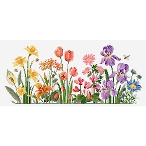 以下が含まれることがあります： 様々な花が咲き乱れるカラフルな庭園の風景を描いたクロスステッチ刺繍のデザイン。黄色い水仙、オレンジ色のユリ、ピンクのシクラメン、紫のアイリス、青いマーガレットなど、様々な花が描かれています。デザインには緑の葉とトンボも含まれています。