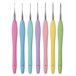 Clover Amour Steel Crochet Hook set of 7 #3675