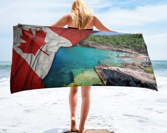 Grot-strandhanddoek Canadese vlag, levendige microvezelbadhanddoek
