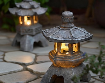 Chinese antique style palace lantern, solar-powered outdoor courtyard decoration, garden villa balcony floor landscape light