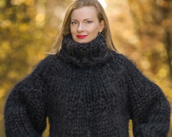 Mega thick fuzzy black mohair sweater, 25 STRANDS unisex handgestrickte pullover black jumper by SuperTanya