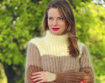 Ivory beige brown mohair sweater with stripes and ribbed pattern by SuperTanya