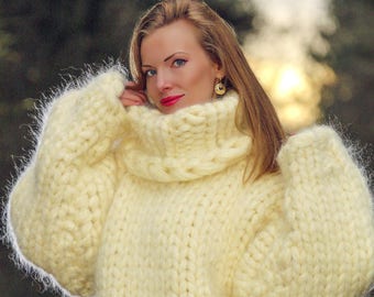 Mega thick fuzzy mohair sweater, heavy 32 STRANDS pullover in ivory off white by SuperTanya