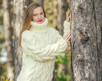 Off white cable sweater wool sweater thick pullover ivory jumper by SuperTanya
