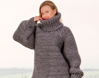 Ribbed thick wool pullover hand knitted turtleneck long sweater by SuperTanya