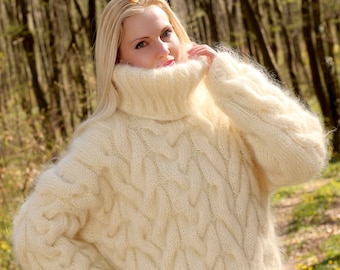 Graue Rollkragen Kabel stricken Mohair Pullover von SuperTanya