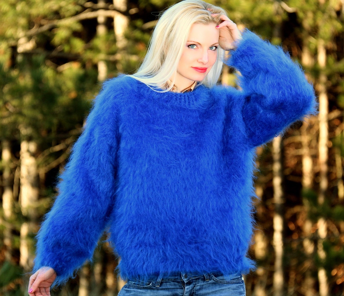 Fuzzy Crewneck Mohair Sweater Hand Knitted Fluffy Pullover Warm