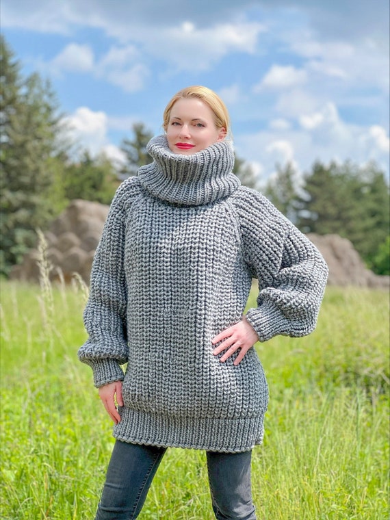 Supertanya Gray Ribbed Wool Sweater With Extra Long Turtleneck