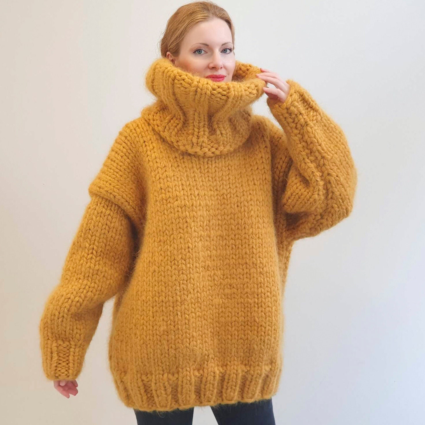 Supertanya Mega Thick Sweater Hand Knitted Pullover Fuzzy Wool