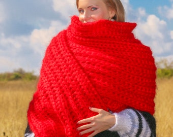 Écharpe en mohair rouge extra longue et duveteuse, châle duveteux fait main, PRÊTE À ÊTRE EXPÉDIÉE
