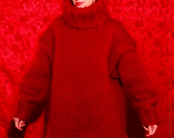 Thick red mohair sweater by SuperTanya