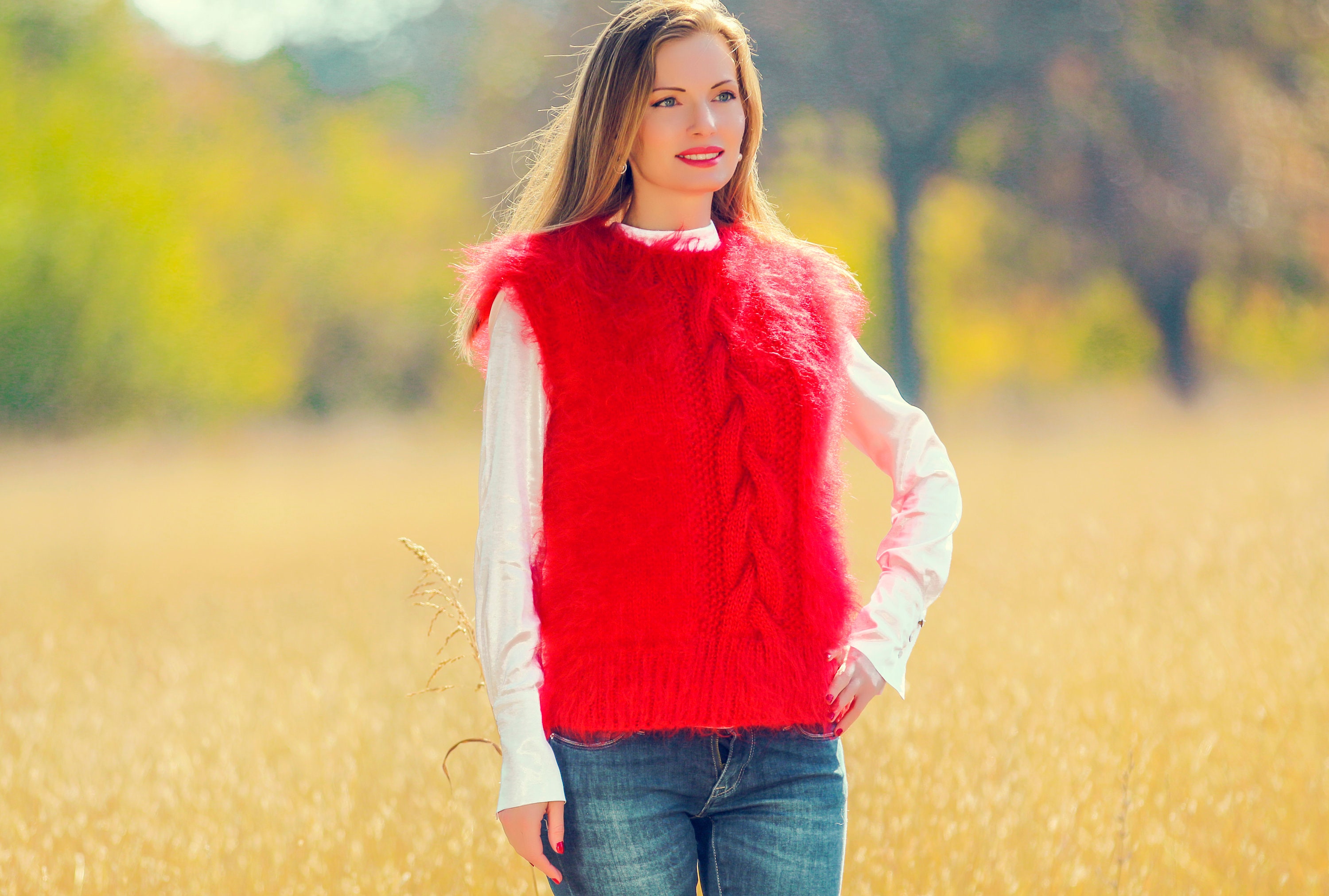 Supertanya Red Mohair Vest Sleeveless Fuzzy Mohair Sweater, Ready