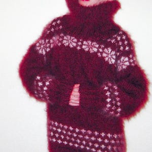 Norwegian mohair sweater in burgundy red and white - M size