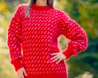 Pull En Mohair épais Câble Rouge Pastel - Designer SUPERTANYA - Fait Main En Bulgarie - Taille XL