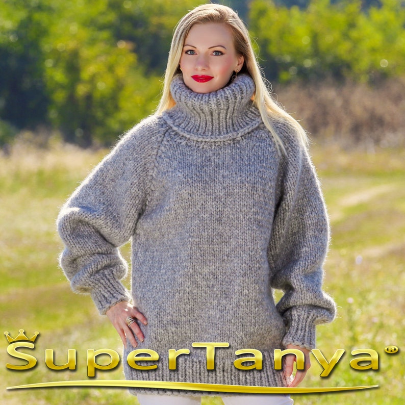 Handmade mohair sweater in light gray by SuperTanya