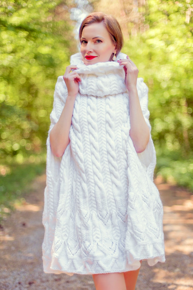 Ready to ship Luxurious white poncho wedding sweater cable knit soft wool cape SuperTanya image 3