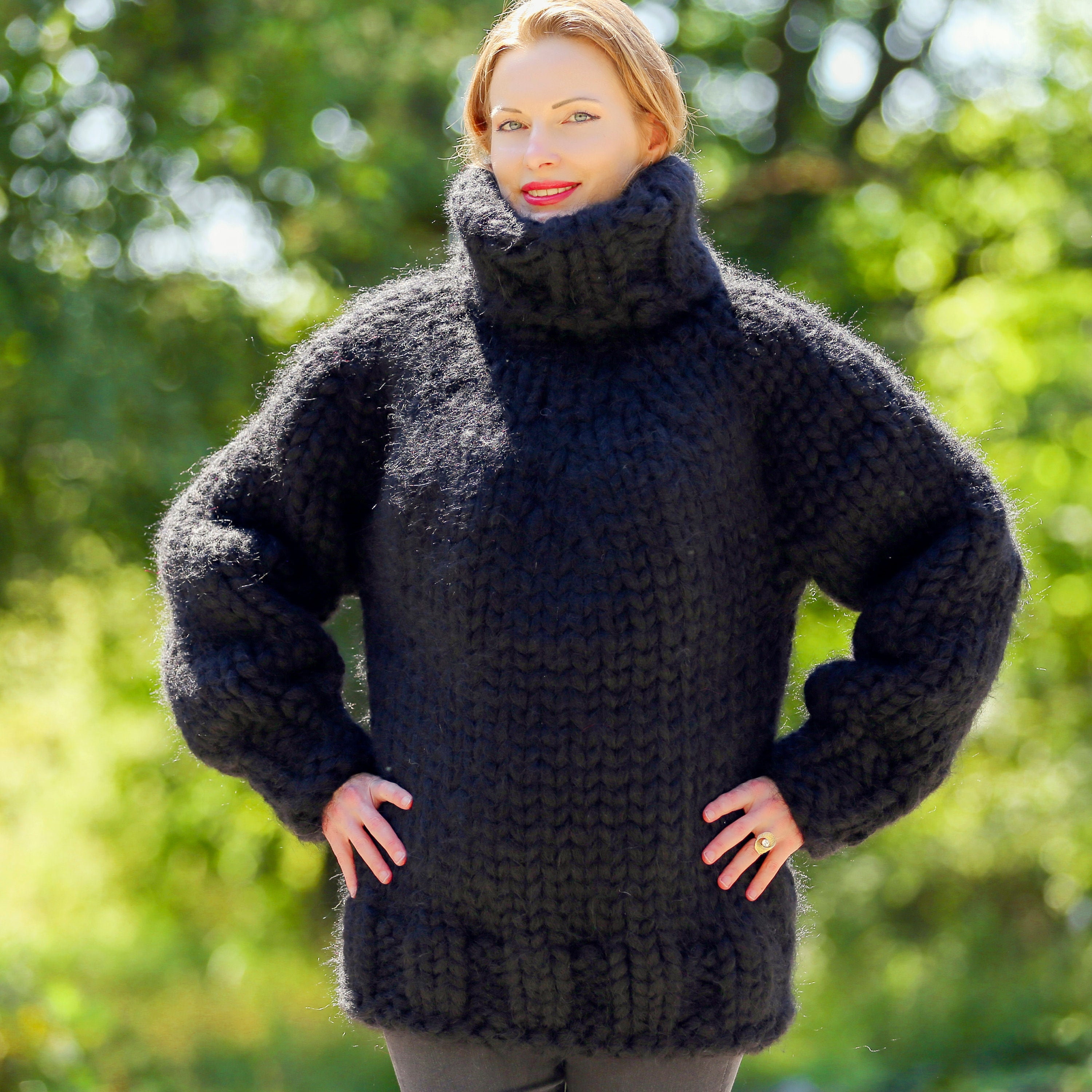 Mega Thick Fuzzy Black Mohair Sweater, 25 STRANDS Unisex