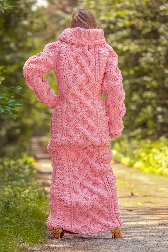 Мega Thick Cable Wool Dress Pink Handgestrickte Dress Extra Long
