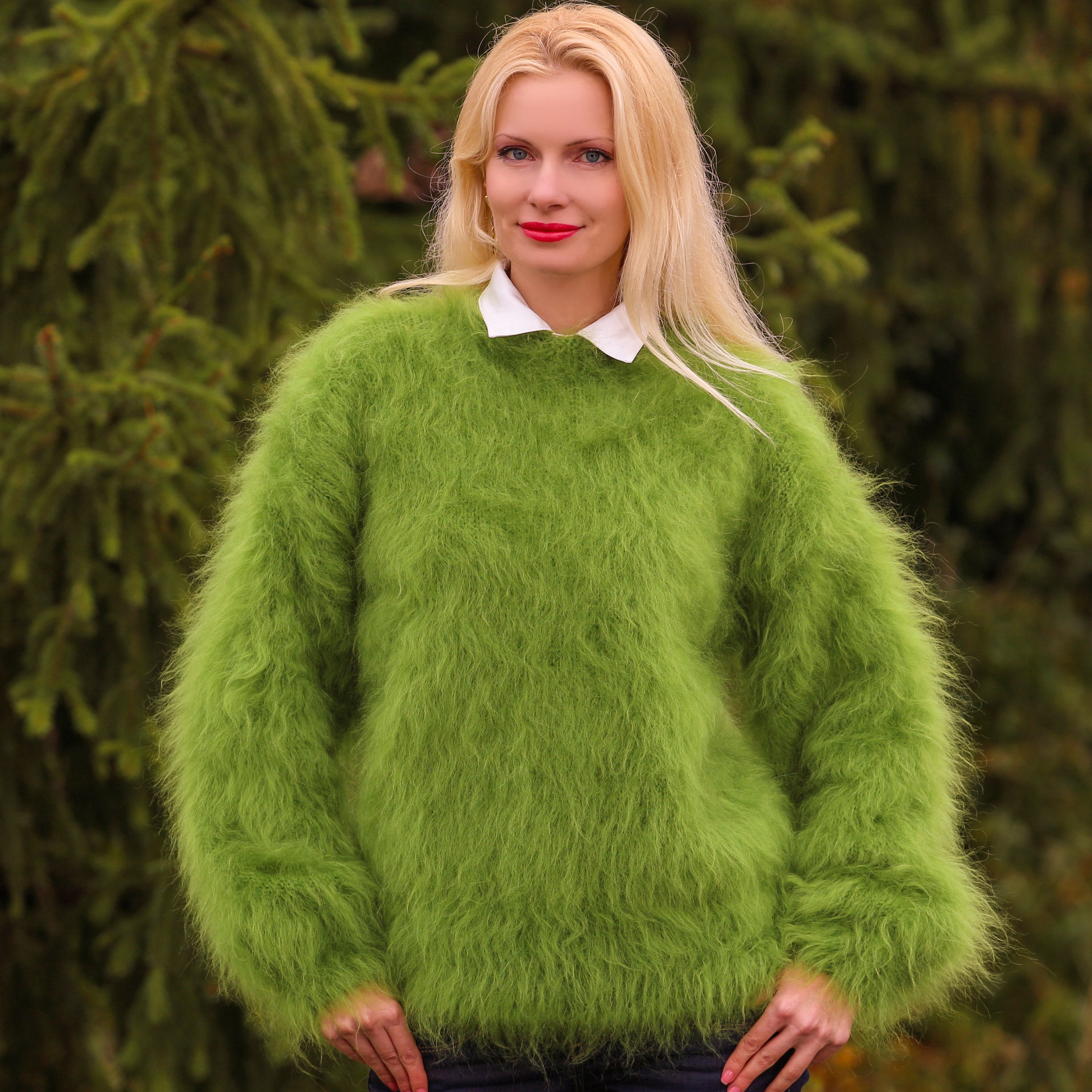 Fuzzy Crewneck Mohair Sweater Hand Knitted Fluffy Pullover Warm