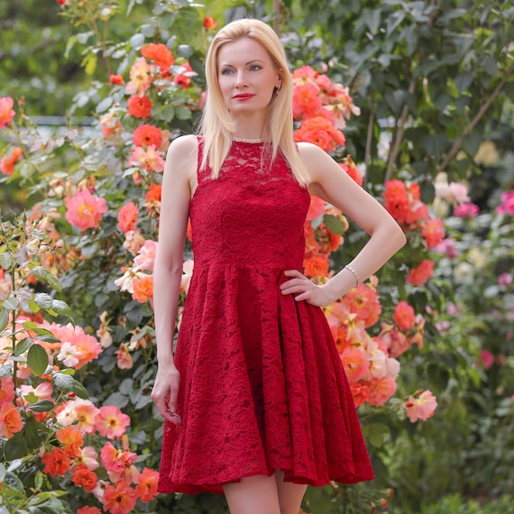 red flower lace dress Cobalt Red Floral Lace Strapless Column Midi Dress