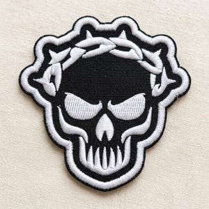 Skull Barbed Wire Crown Embroidered Patch, Gothic Iron On Badge for Jackets, Punk Rock Sew On Applique for Hats and Backpacks