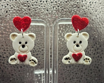 cute earrings for Valentines day