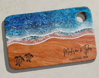 Personalized gift Ocean Resin Cutting Board, Custom Beach Wedding Gift for Couple,Coastal Epoxy Cheese Board, Engagement Anniversary Present