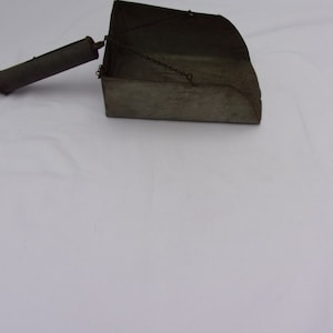 Scale hanging kitchen produce vintage decorative metal weigh vintage retro