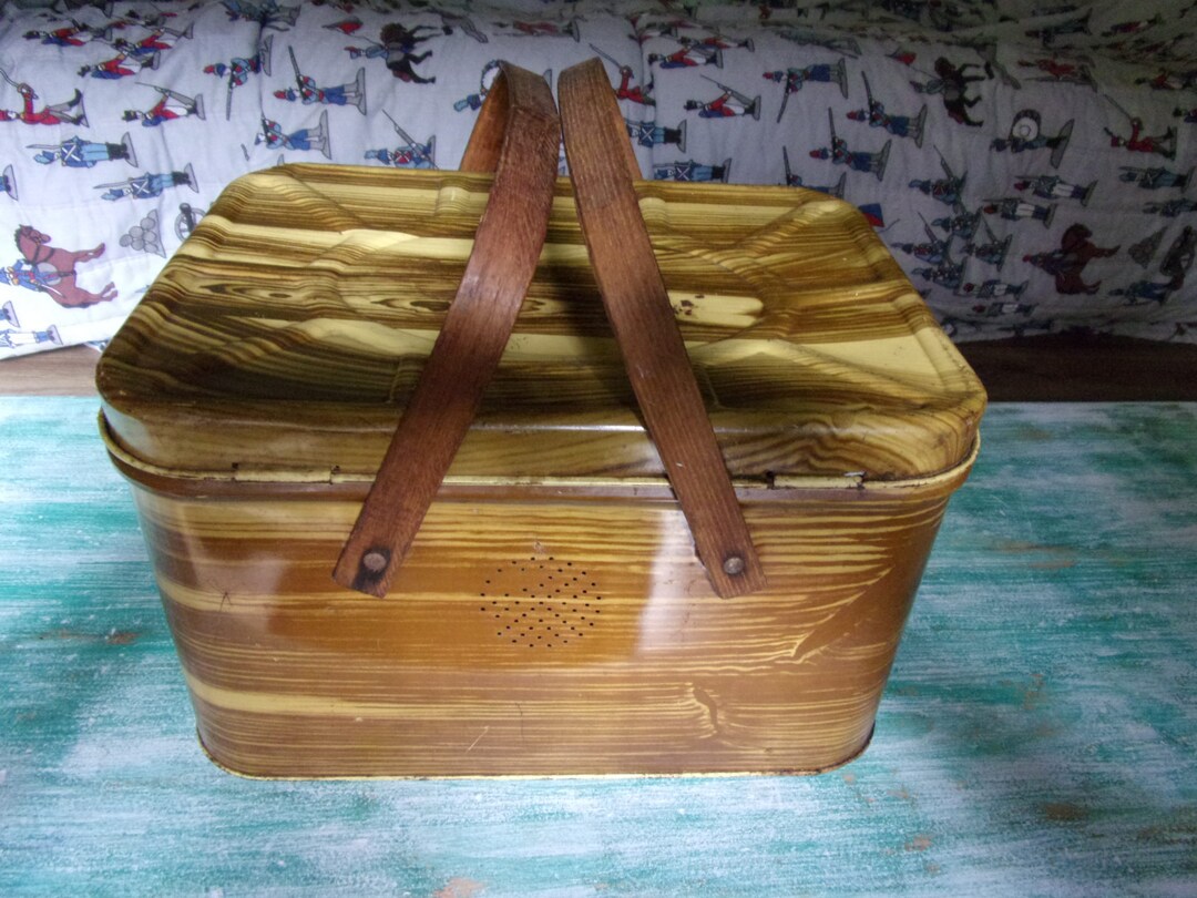 Vintage Picnic Basket Metal Box Lunch Date Park Retro Kitchen Etsy