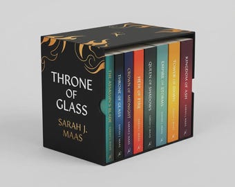 Throne of Glass Complete Paperback Box Set – Sarah J. Maas Fantasy Series Collection