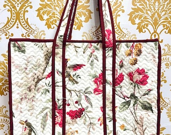 Beautiful Handmade Quillted tote  bag  with Zipper straight quilting ZA1