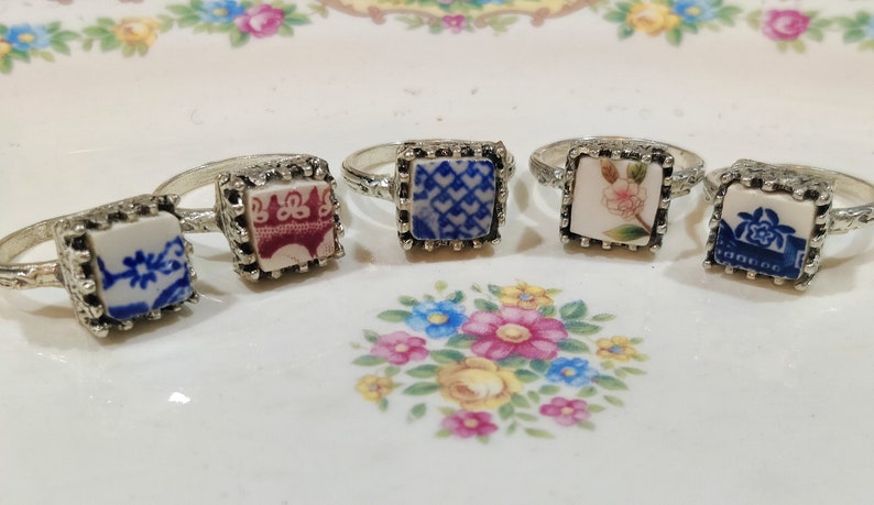 Custom Jewelry, Jewelry Design, Custom Made, Jewelry Making, Personalized Broken China Jewelry, Made with YOUR Family Heirloom China or Mine imagem 4
