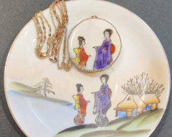 Broken China, Broken China Jewelry Pocket Watch, Vintage Locket, Hand Painted Asian Fine Bone China, Kimono Pendant, Japanese Scenery Teacup