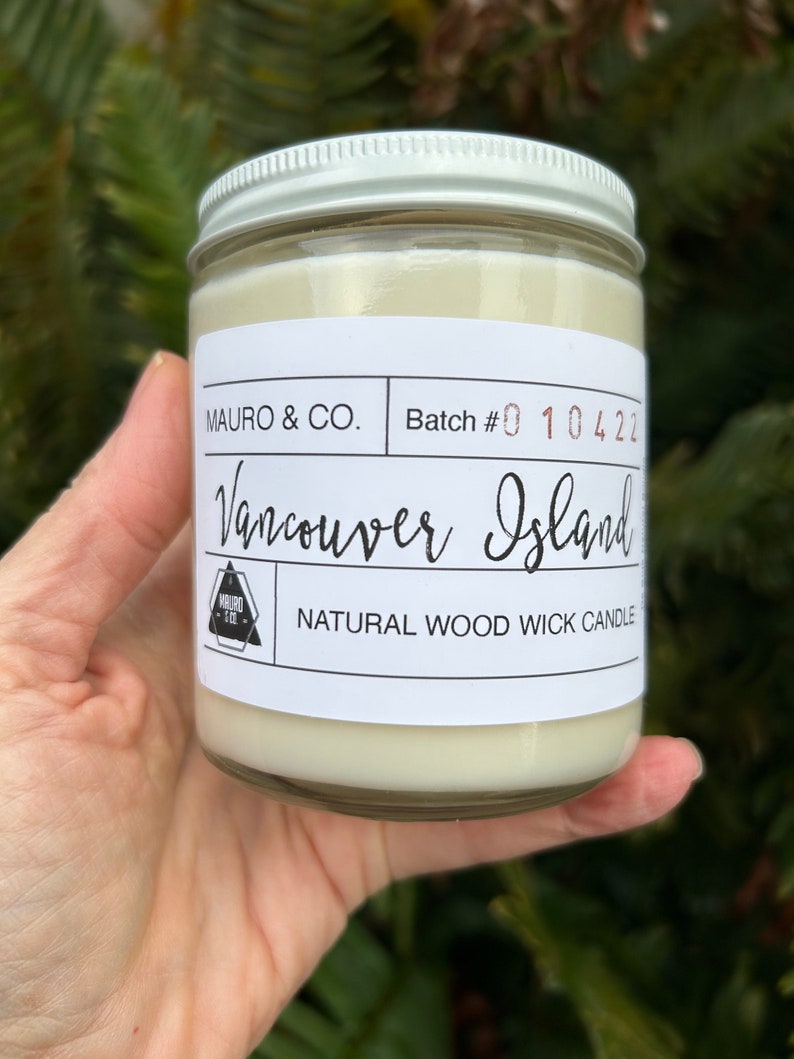 MauroandCo Citrus Wood wick Candle 8 oz, Natural soy wax candle, Scented Candle, Natural Candle Victoria, BC Vancouver Island Canada image 2