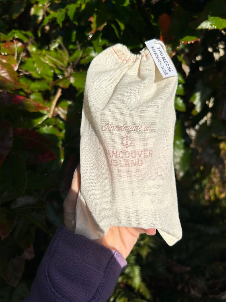 Geranium Soy Wax Candle, Natural Candle, Beeswax Blend Candle, Victoria