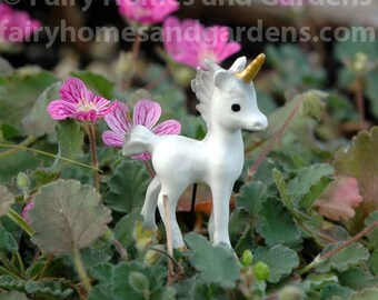 mini unicorn figures