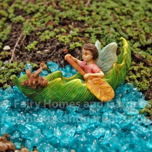 Fairy Boy Canoeing Miniature Summer Fairy Garden Supply