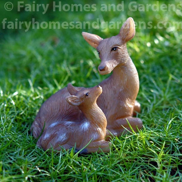 Woodland Knoll Doe and Fawn Figurine - Miniature Deer Figurine - Woodland Animal Miniature - Fairy Garden Supply - Railroad Garden Accessory