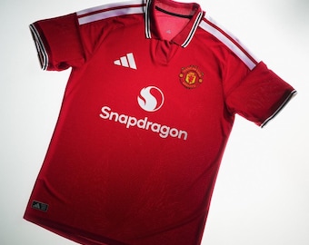 Anpassad Manchester United 26/27 hemma-T-shirt