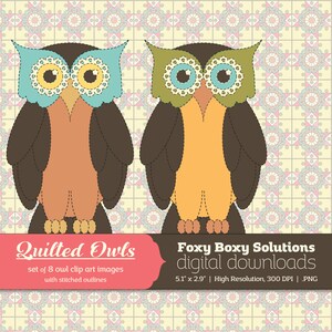 Peut inclure: Deux hiboux bruns et orange avec des yeux bleus et des contours cousus. Les hiboux sont sur un fond jaune et rose avec un motif floral. Le texte "Quilted Owls" et "Foxy Boxy Solutions digital downloads" est en bas de l'image.