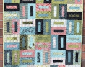 BUCKLES PDF Quilt Pattern by MingaMonga Quilts Fun pattern for 1 or 2 Honey Buns, 1 or 2 Layer Cakes, and a bonus Mini Honey Bun Runner