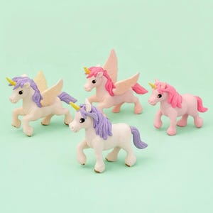 Miniature Unicorn Figurines Set of 4 Pastel Cake Toppers Party Favors Fairy Garden Decor Kawaii Pegasus Mini Toys Girls Birthday