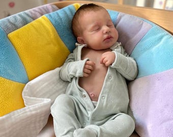 Realistische reborn-babypop van 49 cm Loulou, hoogwaardige handgeschilderde siliconen pasgeboren meisje, levensecht cadeau voor verzamelaars en kinderen