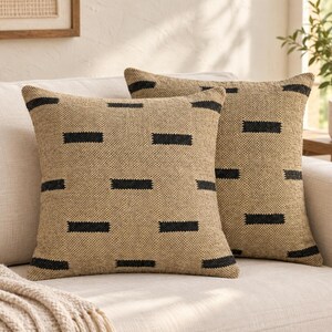 Handwoven Wool Jute Kilim Cushion Cover, Indian Bohemian Sofa Pillow (18x18 Inches), Set of 2 Vintage Throw Cushion Covers, Moroccan Pillow