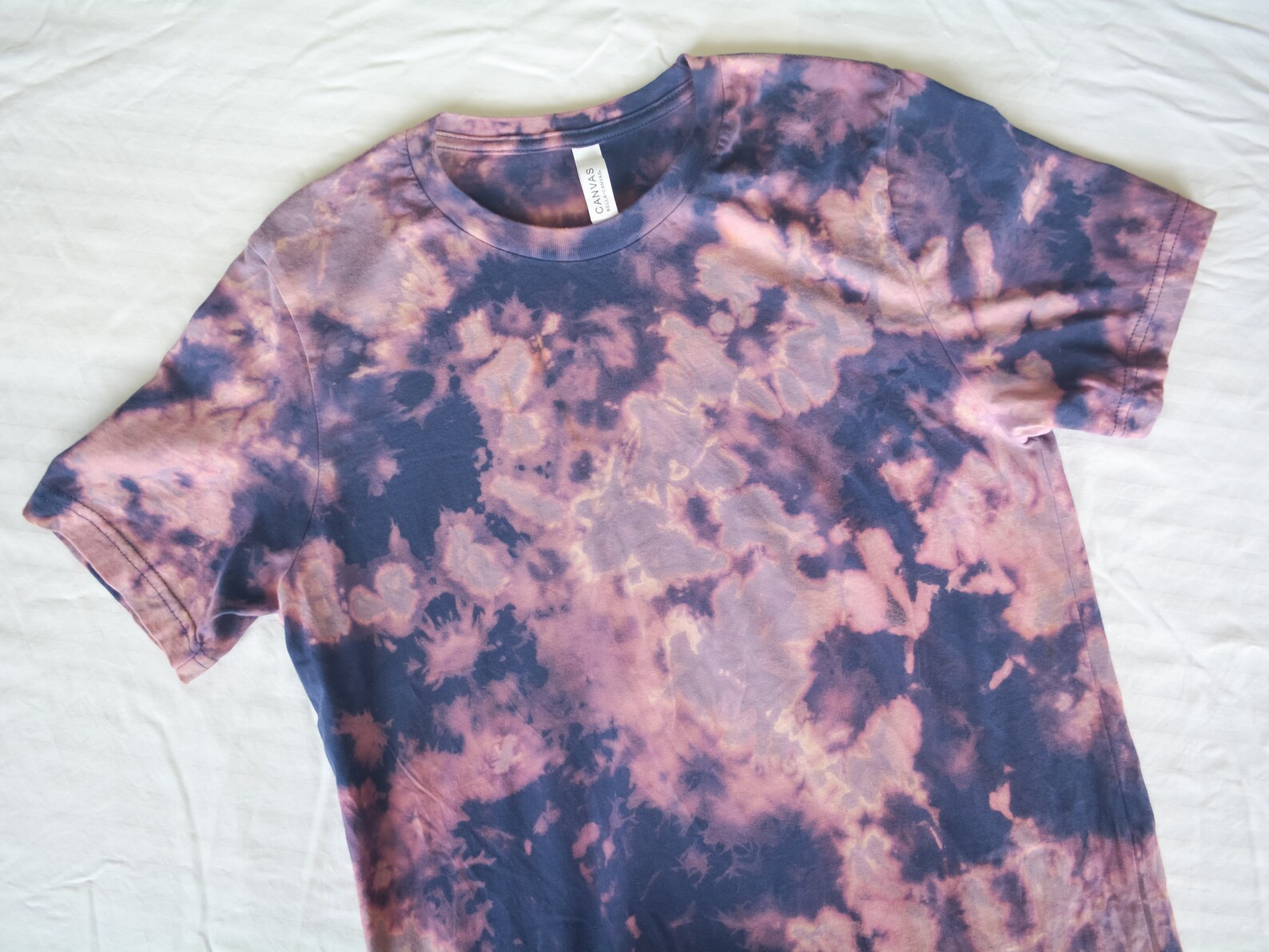 fitted tie dye shirt